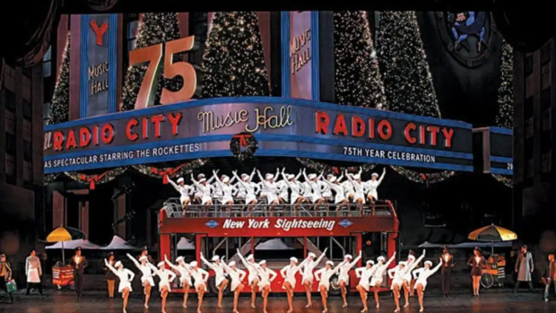 Radio-City-Rockettes-Christmas-show